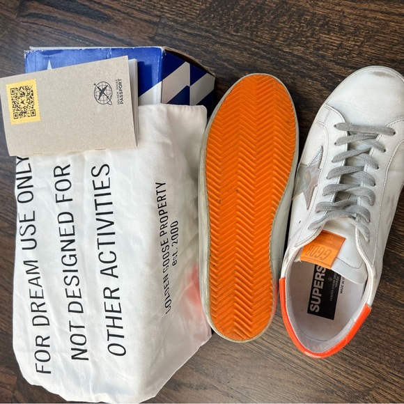 Golden Goose Superstar Sneakers 100% Authentic - Picture 16 of 16